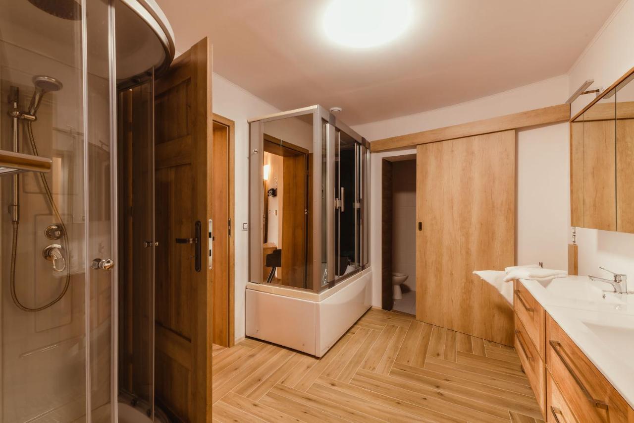 Hotel Dymnik Румбурк Екстер'єр фото