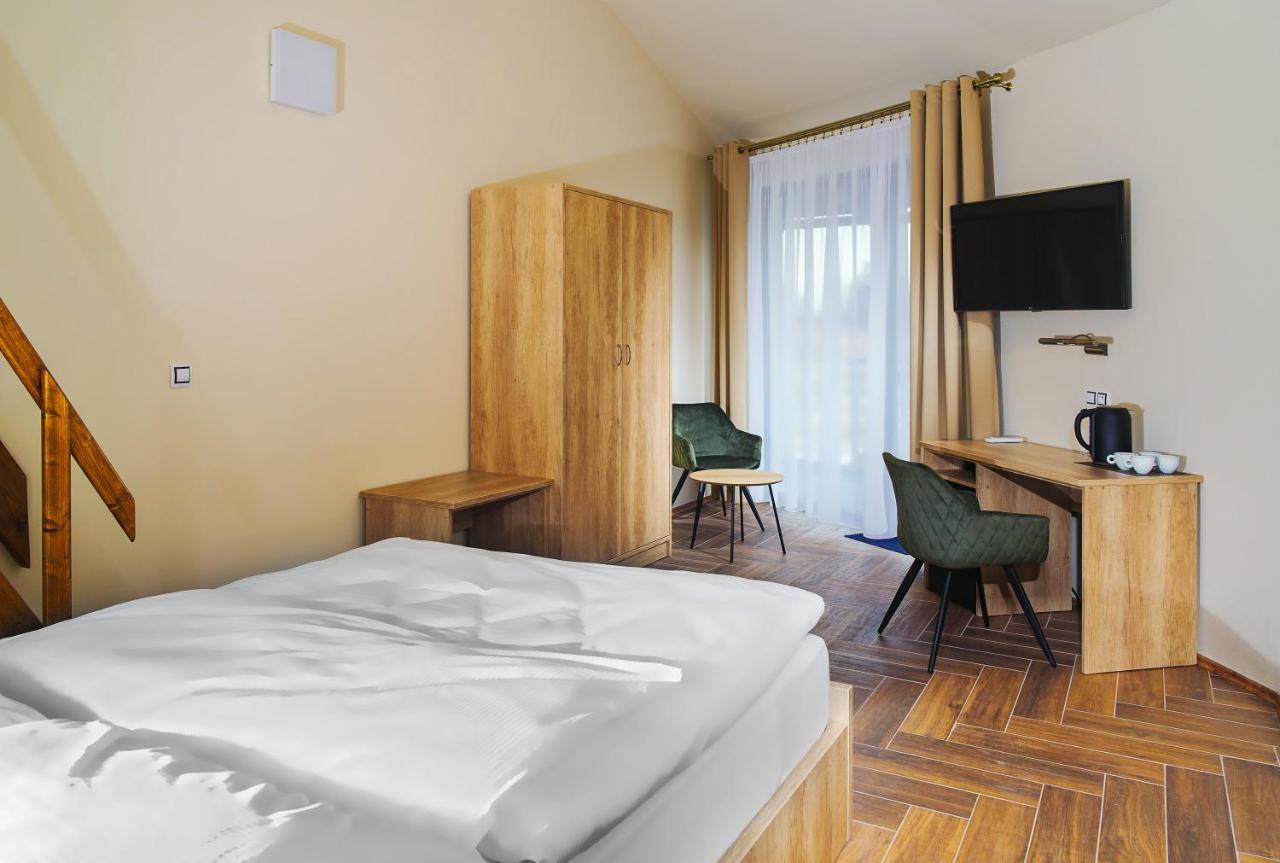 Hotel Dymnik Румбурк Екстер'єр фото