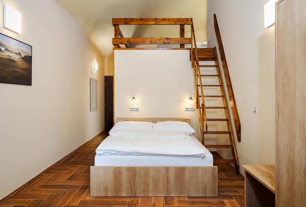 Hotel Dymnik Румбурк Екстер'єр фото