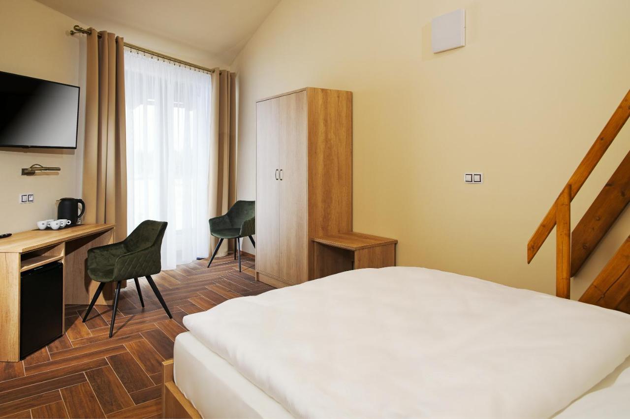 Hotel Dymnik Румбурк Екстер'єр фото