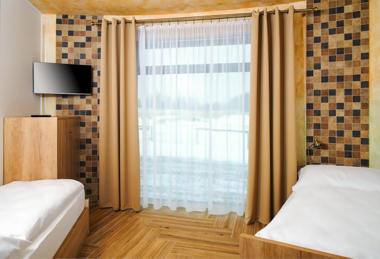 Hotel Dymnik Румбурк Екстер'єр фото